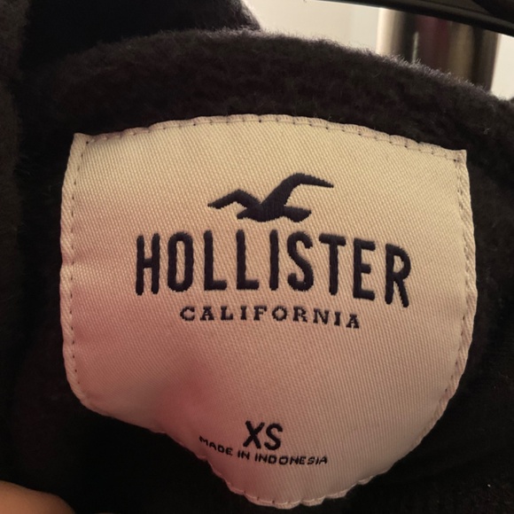 XS Black Hollister Hoodie - Picture 3 of 3